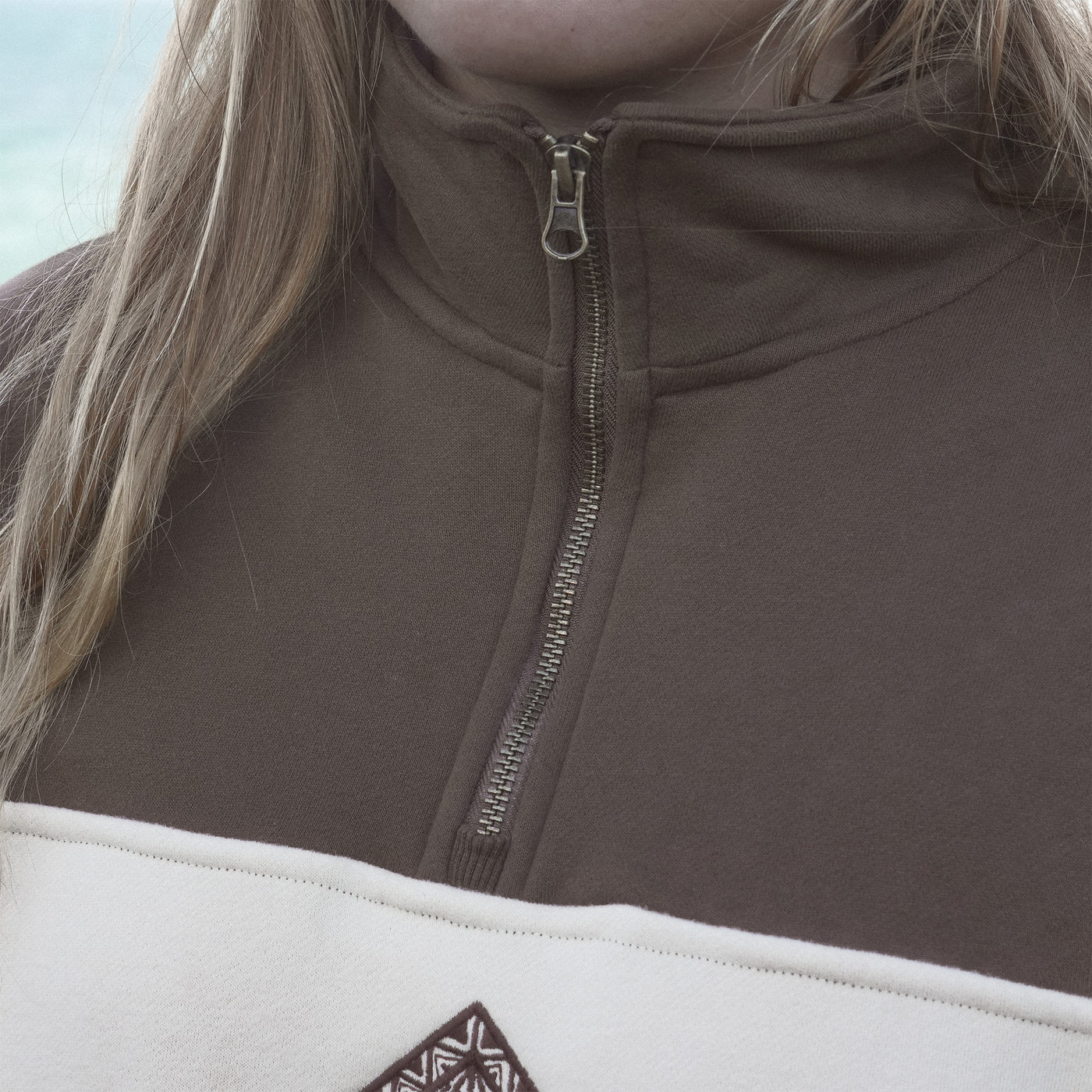 Off Grid Quarter Zip Chocolate